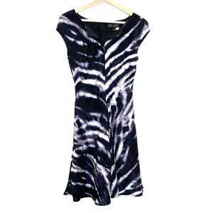 ST. JOHN Animal Zebra Print Stretch Silk Cocktail Party Bias Sheath Dress Size 2
